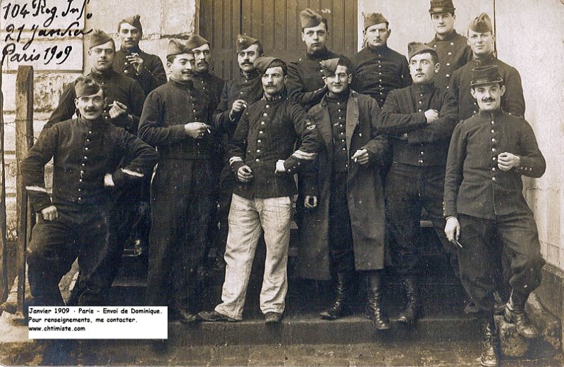 regiment104 32.jpg - Photo N° 32 : Janvier 1909 - Paris - 104e régiment d'infanterie