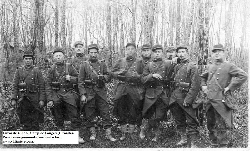 regiment144 2.JPG - Photo N° 2 : Groupe du 144e régiment d'infanterie au camp de Souge (Gironde) - Fin 1914