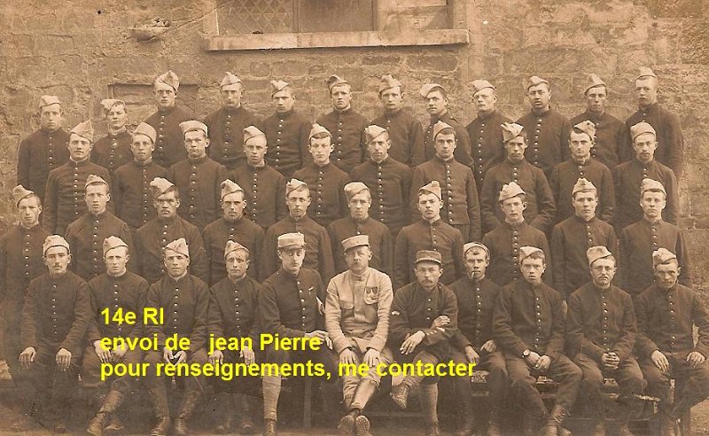 regiment14 9.jpg - Photo N° 9: DELAPORTE Arthur : 3e rang, avant-dernier a droite.
