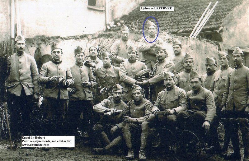 regiment33 13.jpg - Photo N° 13 : Le sergent Alphonse LEFEBVRE arrive au 33e RI en décembre 1914. Nommé caporal le 22 septembre 1916, sergent le 5 janvier 1918, il est fait prisonnier le 2 juin 1918 à Chaudun (02). Interné à Darmstad, il est rapatrié le 9/12/1918. Blessé en juin 1916, il sera cité (04/10/1916) et décoré (Croix de guerre, étoile d'argent). 