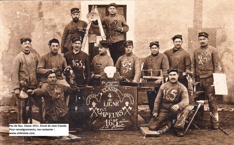 regiment4 17.jpg - Photo N° 17  :  Sapeurs du 4ème régiment d'infanterie - Classe 1911 - " La Joconde des Sapeurs "