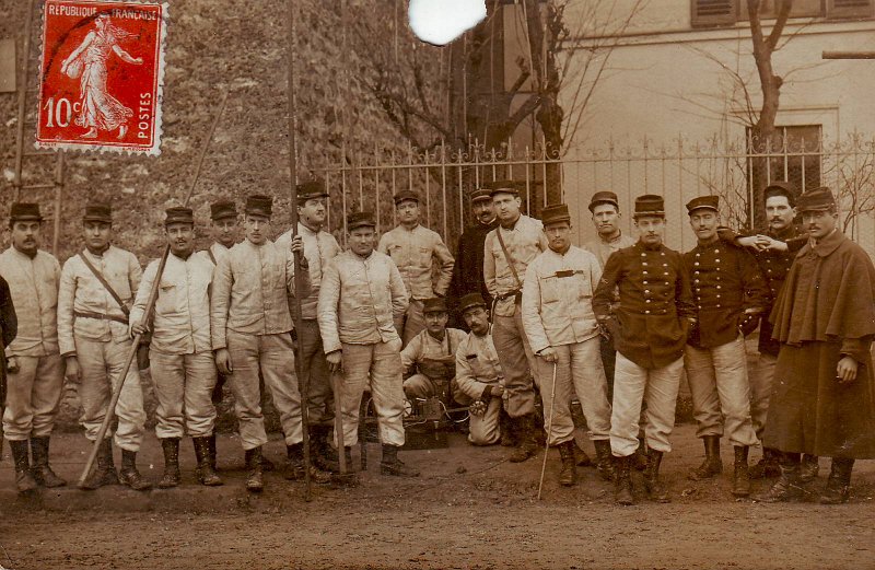 regiment74 13.JPG - Photo N° 13 : 27/02/1912. Rouen. Envoi à Kléber HARDY du 74e RI. Le dos de la carte est écrit.