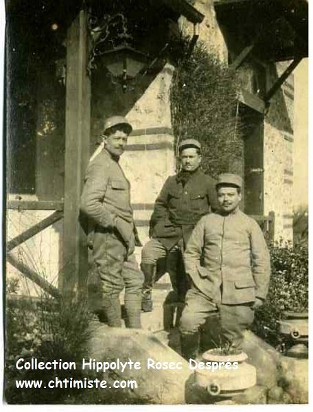 Moufry S. et M. 1917 (soldat de droite du 118e).jpg