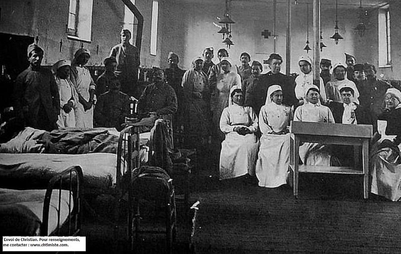 Perigueux2.jpg - Photo N ° 2 :  Ecole Normale d'Instituteurs, place Faidherbe à Périgueux, réquisitionnée pour les blessés de la grande guerre