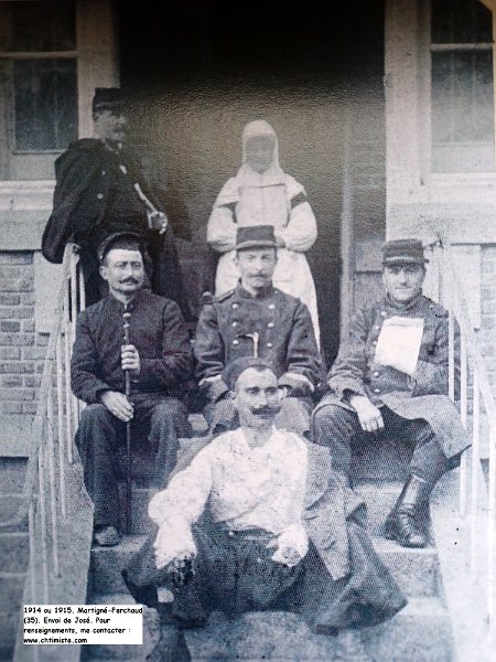 martigue2.jpg - Photo N° 2 : Hôpital de Martigné-Ferchaud (35)  Cette photo a été prise en 1914 ou 1915. 
