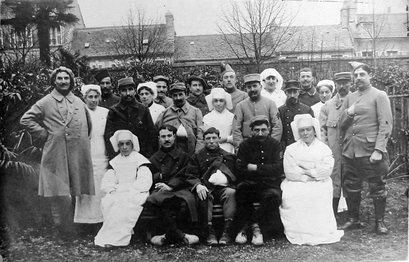 hopitalinconnu311.jpg - 311 : Hôpital inconnu - Rien au verso - Merci à Marie-Camilla - 1917 ou 1918