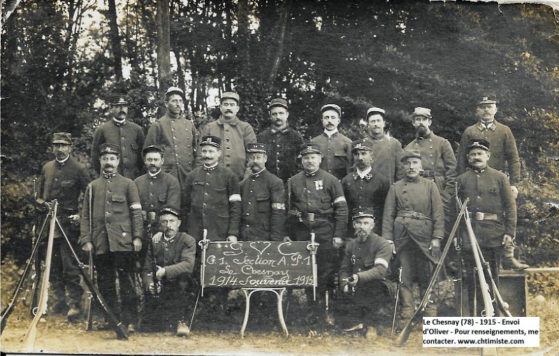 regimentterritorial36 8a.jpg - Photo N° 8 recto : Le Chesnay (78) - 1915 - GVC de la section A - Poste 1. Carte écrite par un certain BROYARD