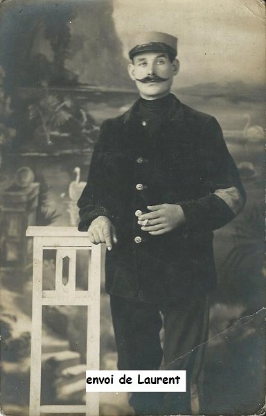GILLOT Gaston1.jpg - GILLOT Gaston fait prisonnier le 7 septembre 1914 à Maubeuge.