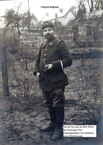 54eRIT  Angioux.jpg - François ANGIOUX du 54e régiment d'infanterie territorial, tailleur de vêtement de profession né le 06/09/1876 à Brout Vernet (Allier) et décédé le 13/10/1950 à Paris 